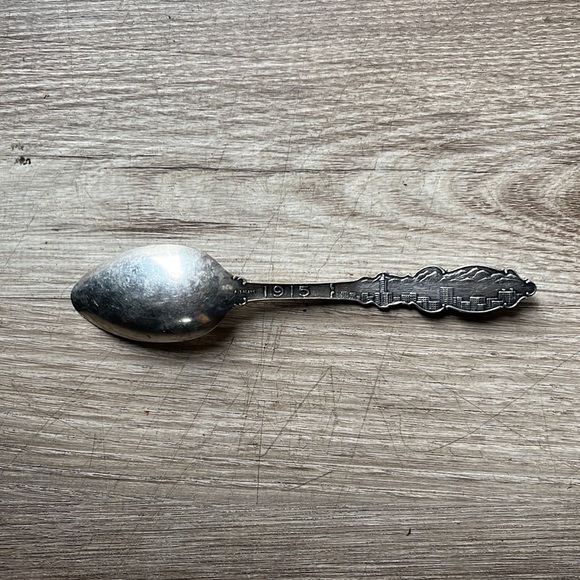 Seattle Union Savings Trust Company Antique Silver Plated Spoon - Picture 5 of 7